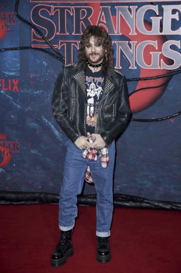 Riccardo Simonetti - Stranger Things Fan Event Season 5, Tempelhof Airport, Hangar 7, Berlin, 18.11
