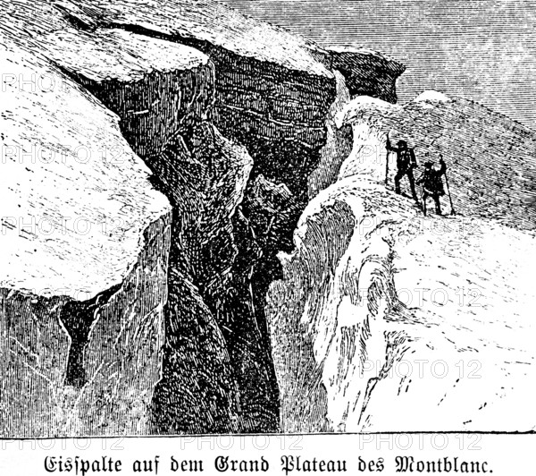 Crevasse on the Grand Plateau de Mont BBanc, two hikers on skis, French Alps, gorge, climate