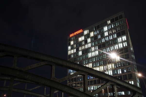 Night view, publishing house Der Spiegel, lettering, mirror building, Hafencity, Free and Hanseatic