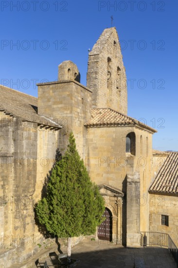 Iglesia de San Esteban, Romanesque church, medieval village of Sos del Rey Católico, Cinco Villas