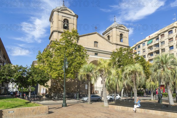 Iglesia Parroquial de Nuestra Señora del Portillo church, Plaza de Portillo, Zaragoza, Aragon,