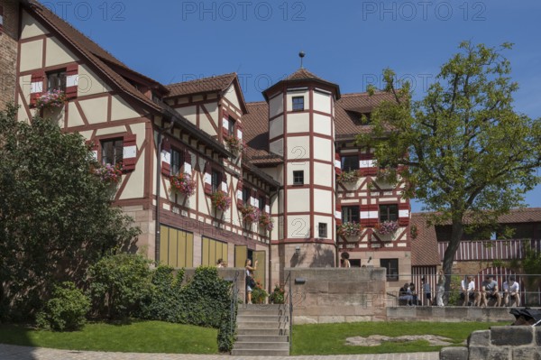Historic buildings in the castle courtyard, Kaiserburg, Nuremberg Castle, Nuremberg, Middle