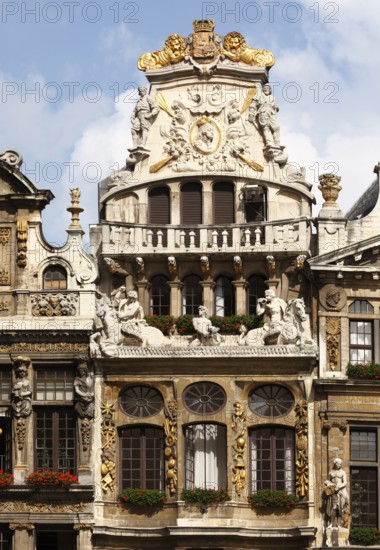 Baroque guild house of river boatmen (Le Cornett, the cornucopia) at the Grand Palace, Brussels,