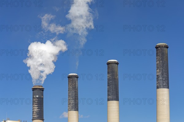 Rock Springs, Wyoming - The Jim Bridger power plant. Originally all four units were coal-fired, but