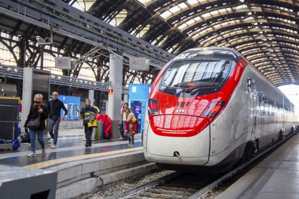EuroCity-Express (ECE) at Milan train station. The train goes from Frankfurt to Milan and vice