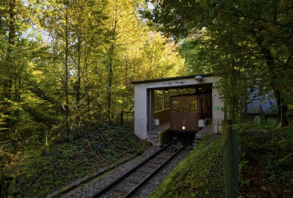 Teak car of the funicular railway, cable car, SSB, Stuttgarter Straßenbahn AG, local transport,