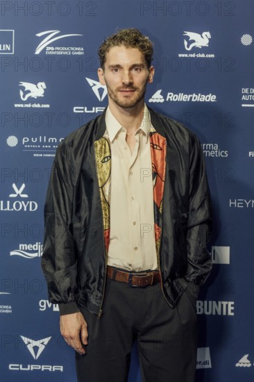 Martin Bruchmann on the red carpet in front of the award ceremony at the Pullmann Berlin