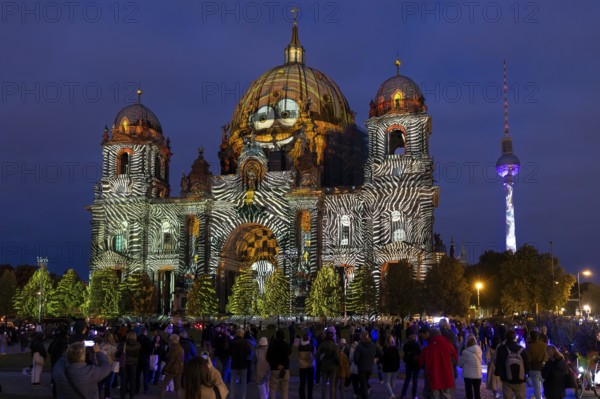 Berlin Cathedral, 21st BERLIN FESTIVAL OF LIGHTS, motto Let's Shine Together, light installations,