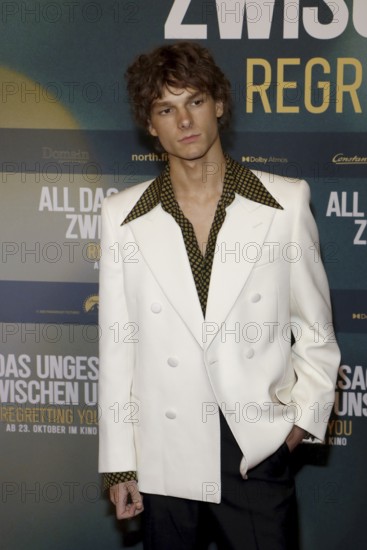 Mason Thames at a fan event for All das Ungesagte zwischen uns - Regretting You at the Zoo Palast
