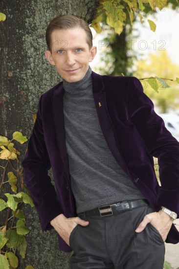 Marc Rudolf at the annual press conference for the 2025/2026 season at the Theater am Frankfurter