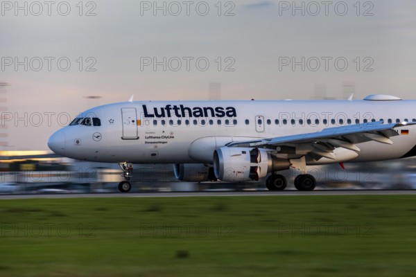 Lufthansa Airbus A220, landing at Düsseldorf Airport, North Rhine-Westphalia, Germany