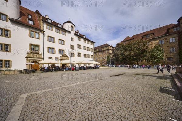 Historic building, Prinzenbau, restaurant Alte Kanzlei, outdoor area of a restaurant with parasols,