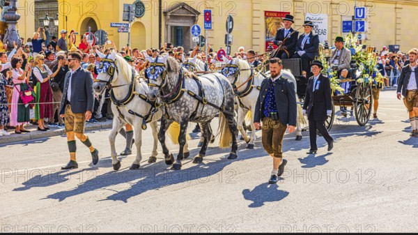 Festive carriage of the Bavarian Prime Minister Dr Markus Söder, Trachten- und Schützenzug,