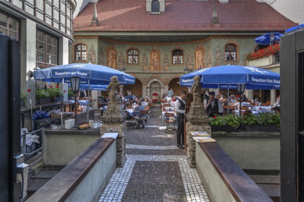 Beer garden in the inner courtyard of Augustiner Bräu, Munich, Bavaria, Germany