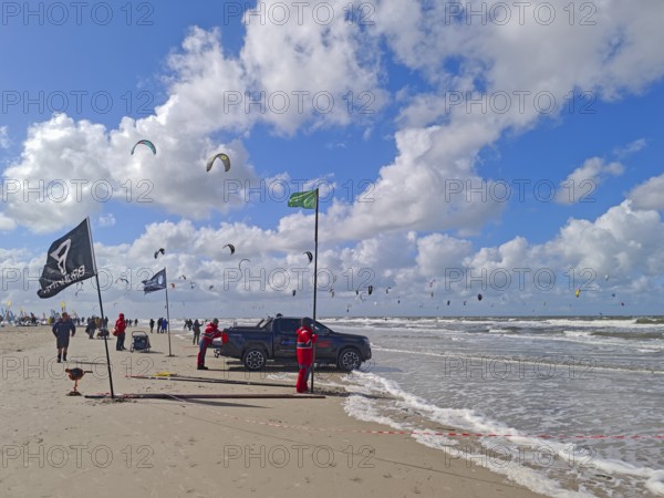 California kitesurfing Masters 2025, kitesurfing on the North Sea beach on the edge of the UNESCO