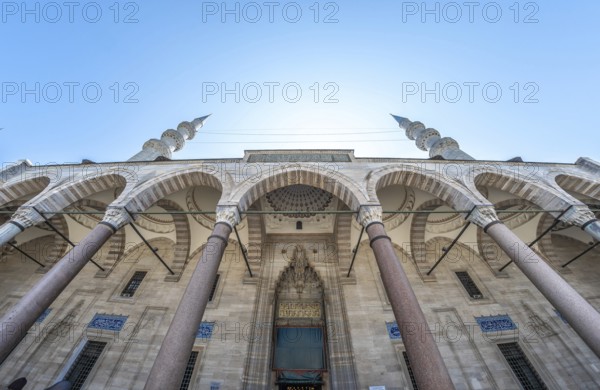 Suleymaniye mosque showcasing its impressive ottoman architecture under a clear blue sky in