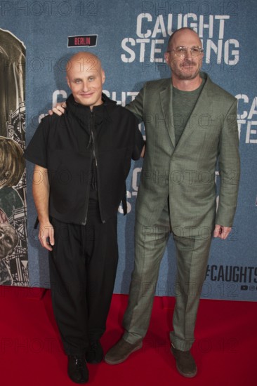 Actor Nikita Andreyevich Kukushkin, director and producer Darren Aronofsky, CAUGHT STEALING (in