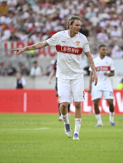 Nick Woltemade VfB Stuttgart (11) Gesture Gesture MHPArena, MHP Arena Stuttgart, Baden-Württemberg,