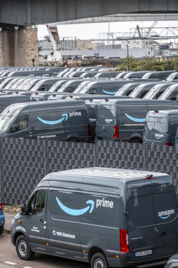 New delivery vehicles for the online mail order company Amazon Prime, with electric drive, are