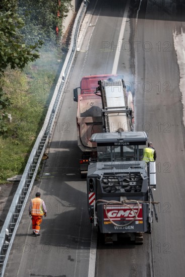 Rehabilitation of the A52 motorway near Essen, an 8 km long section between the Essen-Kettwig