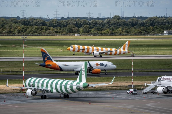 Düsseldorf Airport, Condor Airbus A321-200, aircraft on the apron, Condor Airbus A321-271NX on