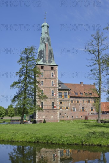 Raesfeld Castle, Münsterland, North Rhine-Westphalia, Germany