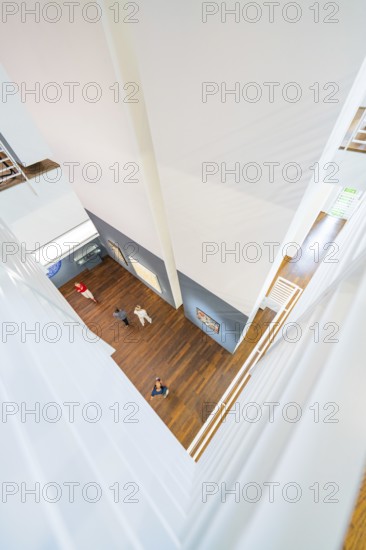 View from above into a modern interior, people moving between the levels, Frieder Burda Museum,