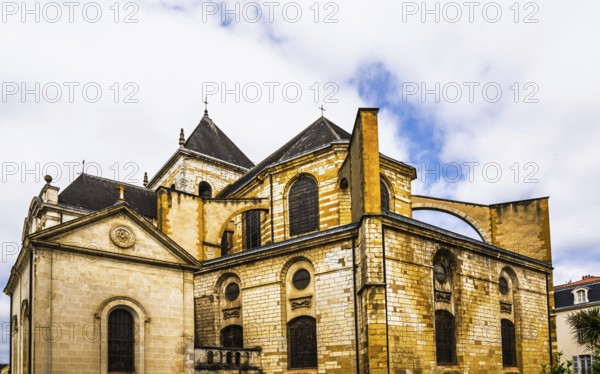 Dax Cathedral, Cathédrale Notre-Dame de Dax, Dax, Nouvelle-Aquitaine, Pyrenees-Atlantiques, France