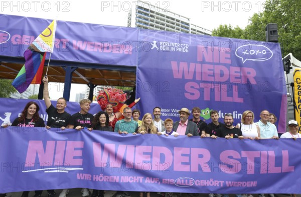 Opening of the 47th Christopher Street Day with Klaus Lederer, Cansel Kiziltepe, Saskia Esken,