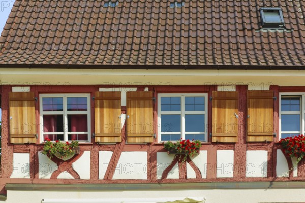 Hotel, Gasthof Storchen, restaurant, half-timbered, building, wooden shutters, Oberuhldingen