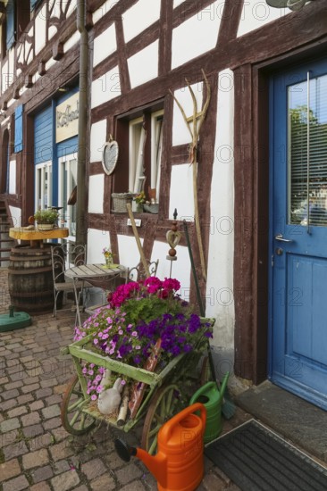 Kässtadel, KäStadel, on the lake, cheese shop with bistro, cheese shop, delicatessen, café,