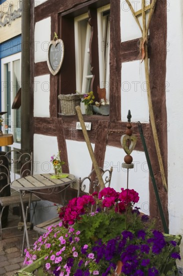 Kässtadel, KäStadel, on the lake, specialist cheese shop with bistro, cheese shop, delicatessen,