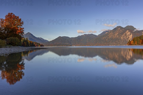 Mountain lake, mountains, morning light, reflection, autumn, autumn color, forest, shore,