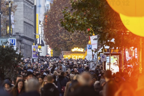 Stuttgart glows in 2025. Long shopping night in the city center. Light installations and other