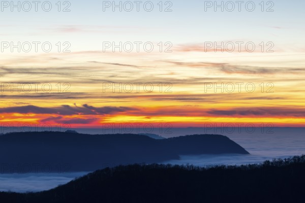 Inversion weather, fog, sunset, autumn, view from Breitenstein, Ochsenwang, Swabian Jura,