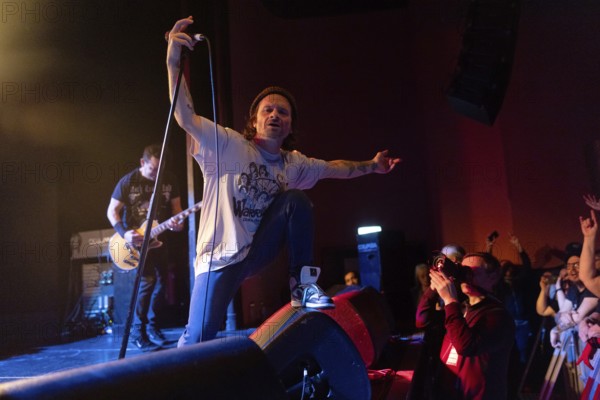 Keith Caputo, singer of Life of Agony, live on 30 Years of Ugly Tour at Berlin's Columbia Theater