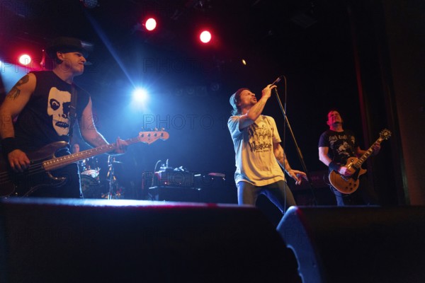 Alan Robert, bassist, Keith Caputo, singer, Joey Z., guitarist of Life of Agony, live on 30 Years