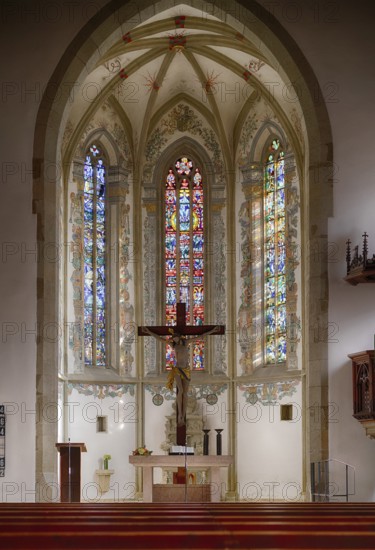 Interior view, choir room, altar, Jesus on the Cross, City Church, Bietigheim-Bissingen,