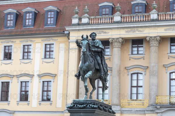 Equestrian statue, Grand Duke Carl August of Saxe-Weimar-Eisenach in antique armour on a horse,