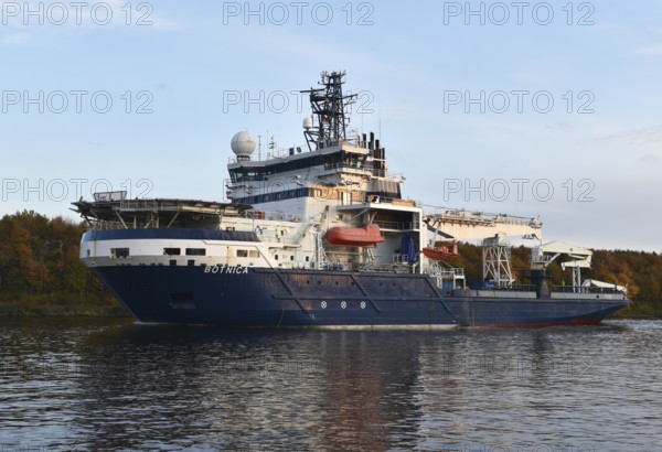 Icebreaker and offshore supply vessel BOTNICA sails through the Kiel Canal, NOK, Kiel Canal, Kiel