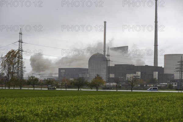 Demolition of the 160m high cooling towers of the disused Gundremmingen nuclear power plant (AKW