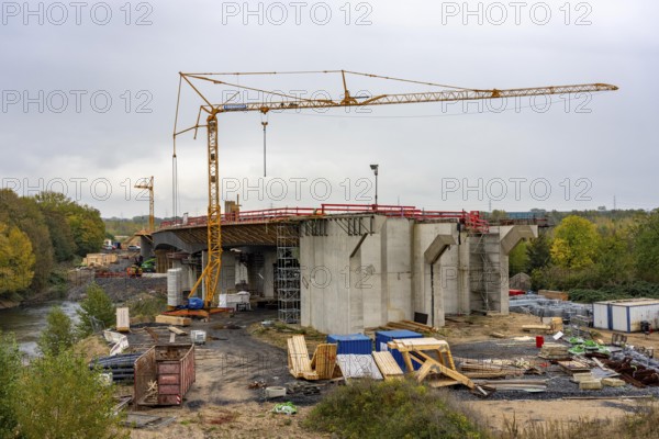 Four-lane new building of the town bypass in Wesel, B58n, here the bridge structure across the