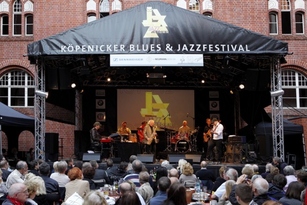 Klaus Doldinger died on 16.10.2025, archive recording Klaus Doldinger, musician, D, jazz, Passport