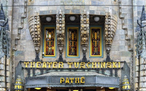 Tuschinski Theatre, Pathé Tuschinski, traditional 1920s Art Deco style cinema, Reguliersbreestraat,