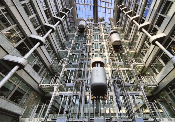 Atrium with three panoramic lifts, interior lift, Ludwig-Erhard-Haus, abbreviated LEH,
