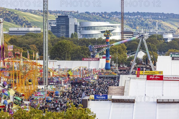 The 178th Cannstatter Volksfest on the Wasen attracted 4.2 million visitors. The Wasenrummel is one