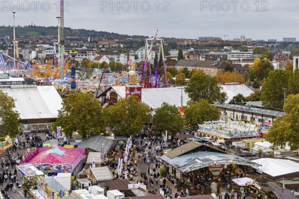 The 178th Cannstatter Volksfest on the Wasen attracted 4.2 million visitors. The Wasenrummel is one