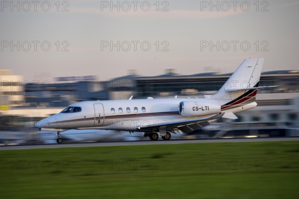 Private jet of the type Cessna Citation Latitude, of the private airline NetJets, landing at