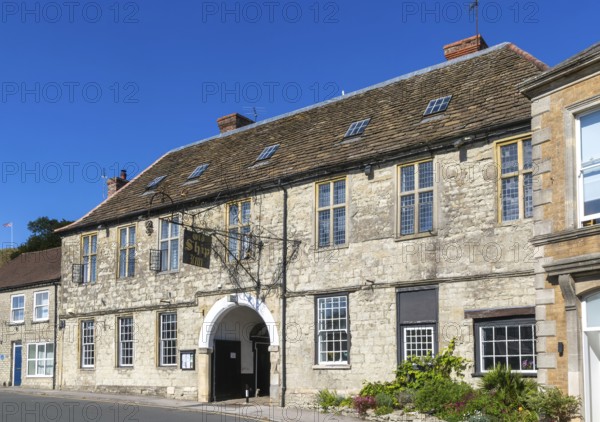 Old Ship Inn, Mere, Wiltshire, England, UK architect Henry Andrews 1711 former hotel and pub now