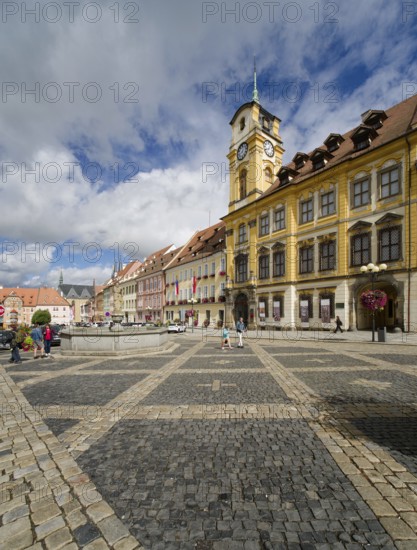 Old town centre and town hall in Baroque style, protected cultural monument, Roland Fountain,